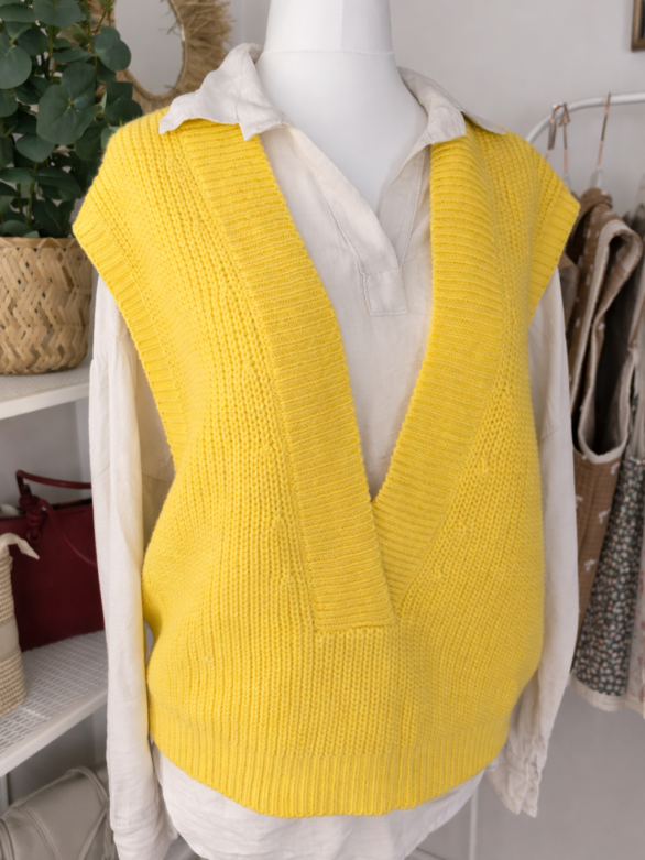 Kamizelka premium LUMINA dekolt V  Nowa wiosenna kolekcja - alpaka wełna