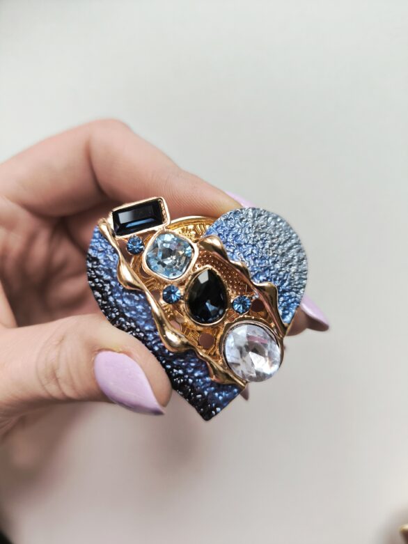 Duża broszka magnetyczna premium Niebieskie serce - na magnes